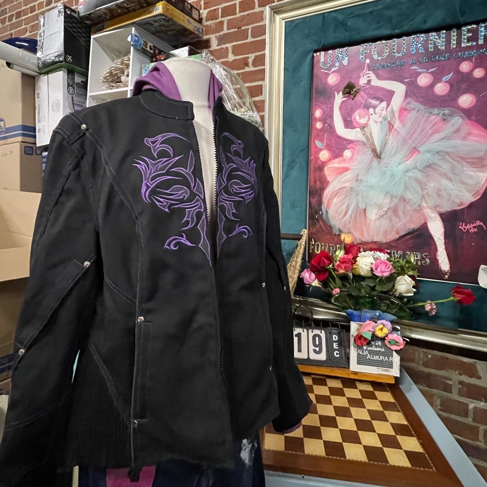 Milwaukee  Women's Black and Purple Jacket